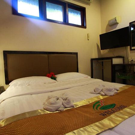 Six Villa Inn Dungun Zewnętrze zdjęcie